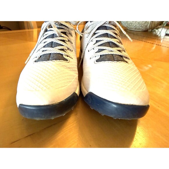 PUMA Proadapt Alphacat White & Gray Mens 11.5 Golf Shoes EUC ! main image 4